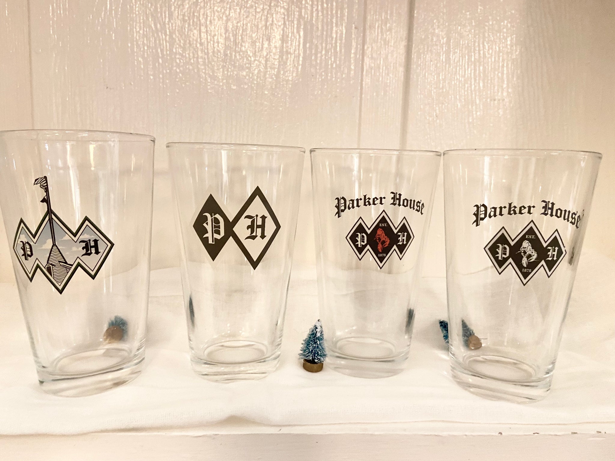 Parker House Columns Four Pack Pint Glasses – Shop Parker House